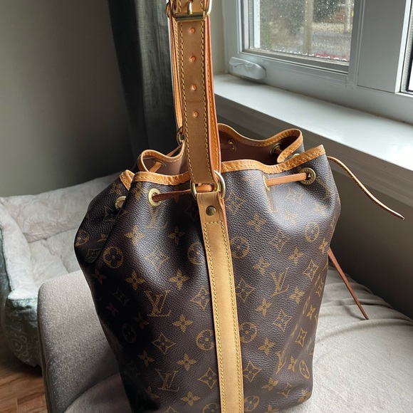 Authentic Vintage Louis Vuitton Petit Noe - Picture 6 of 6